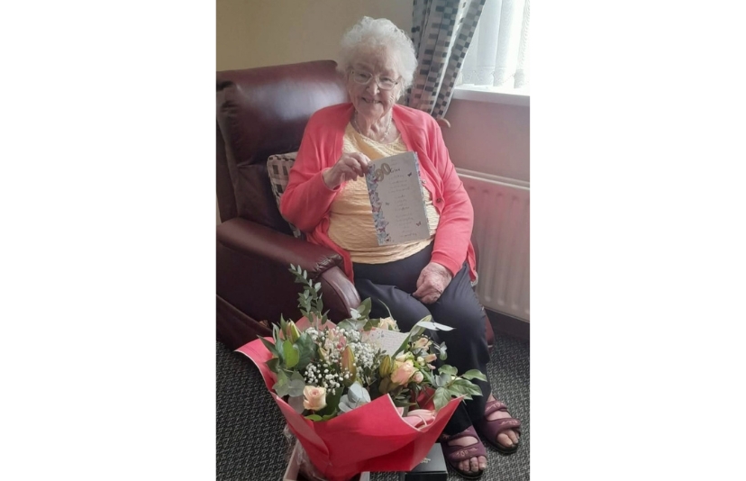 Annie Curran (née Brown), Trensallagh, St. Johnston, Co. Donegal - Highland Radio