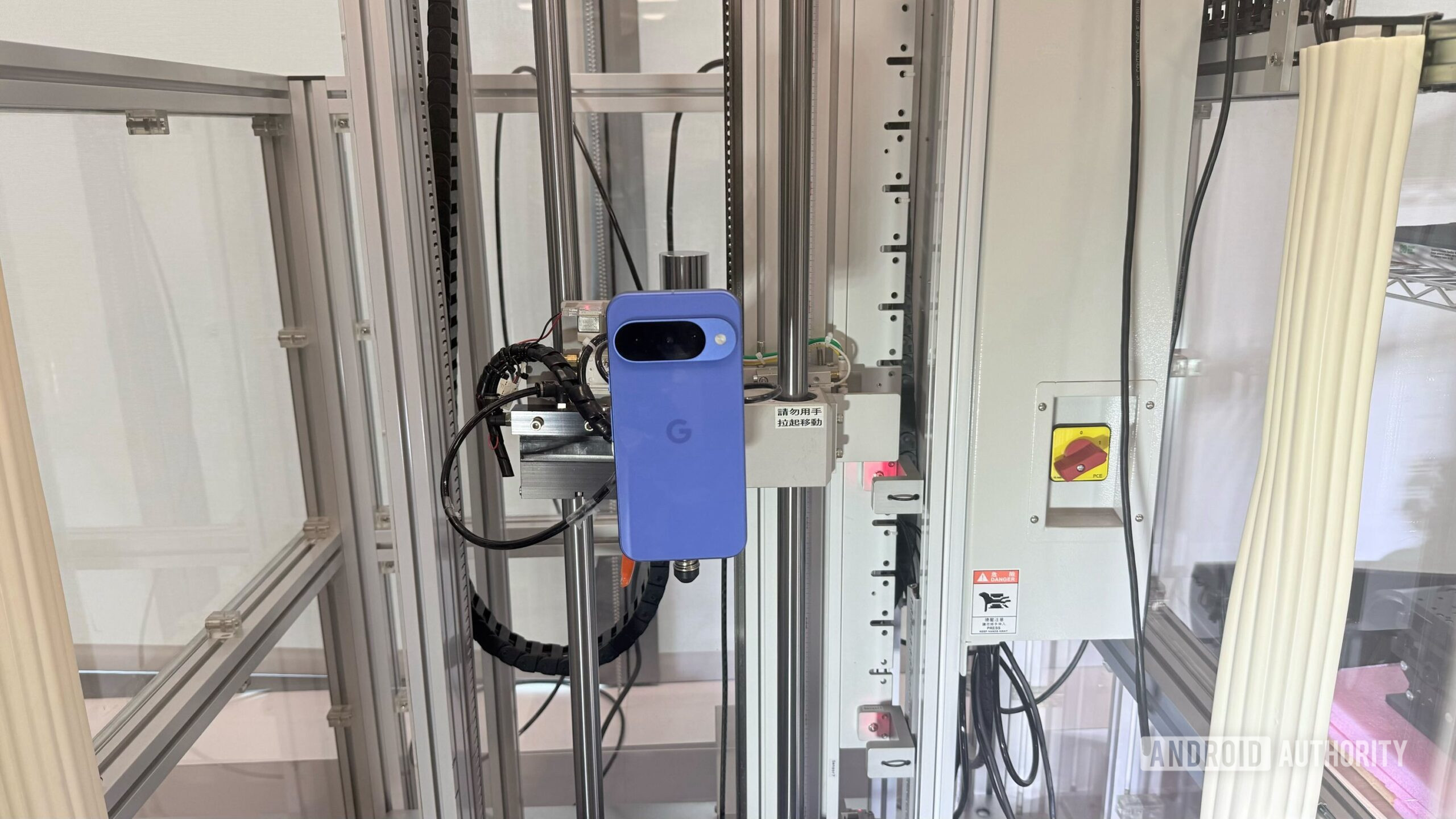 Pixel 10 drop test Google Labs