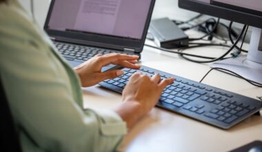 Global computer shortage could affect civil service, hospitals and gardaí – The Irish Times