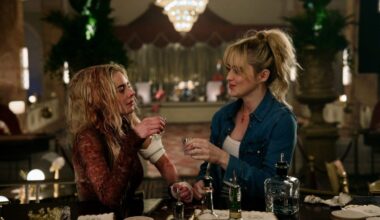 Samara Weaving, Kathryn Newton & Elijah Wood Share Favorite Horror Movies and Horror Idols