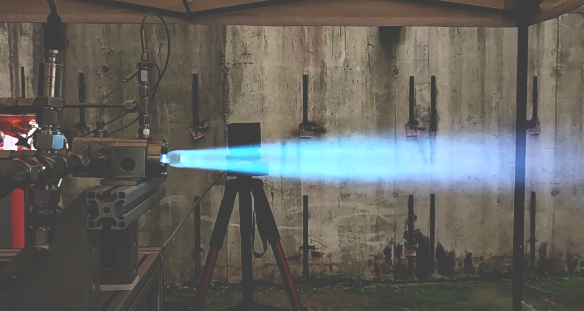 Resonance igniter firing