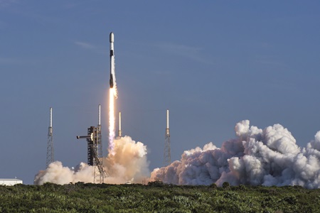 SpaceX launches 53 Starlink satellites in dual missions