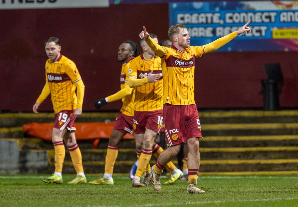 Celtic fc Stephen Welsh on loan at motherwell scores against Rangers