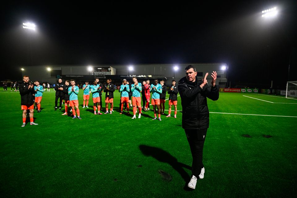 Drogheda United manager Kevin Doherty and his players applaud toward their supporters at Oriel Park in Dundalk, Louth. Photo by Ben McShane/Sportsfile