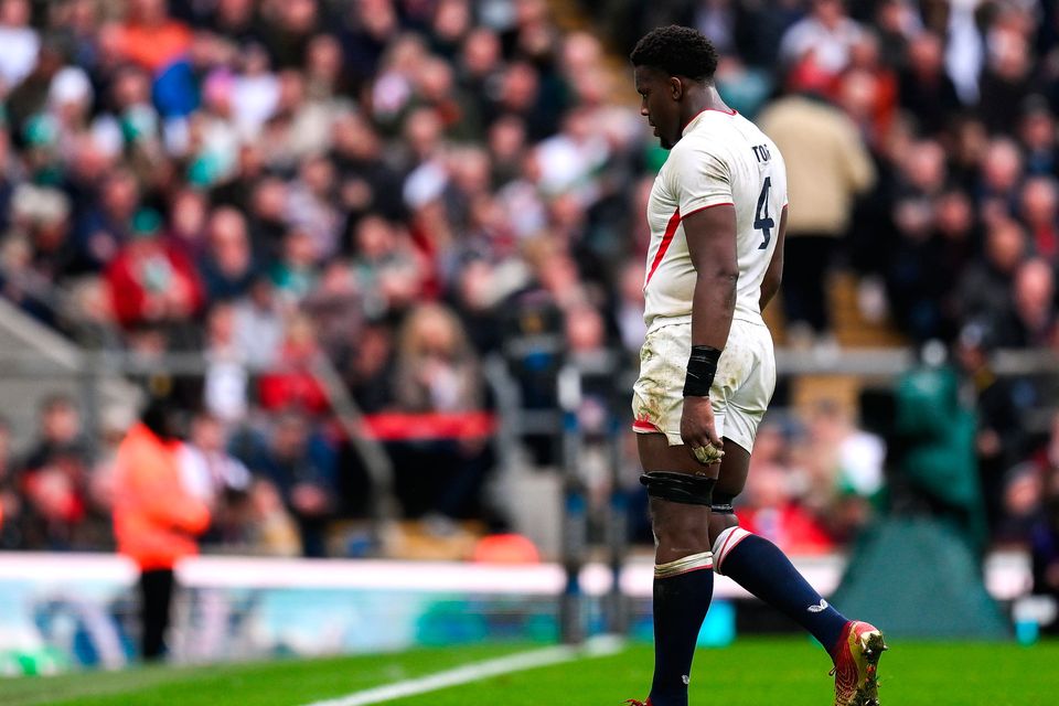 England captain Maro Itoje leaves the pitch upon being substituted during the Six Nations defeat to Ireland at Twickenham, England. Photo by Brendan Moran/Sportsfile