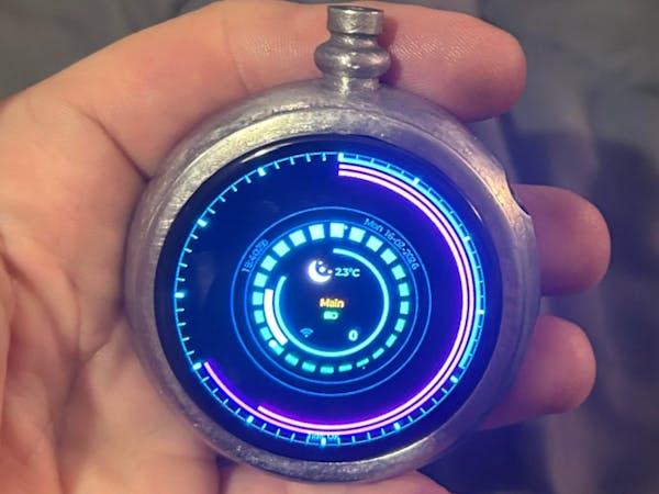 Math Campbell's 3D-Printed Stainless Steel Smartwatch Lives in His Pocket, Not on His Wrist