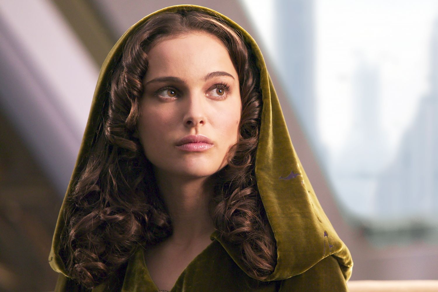 Natalie Portman took very specific momento from 'Star Wars' set