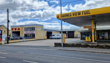 Green light for new hardware store at former Twin Towns fuel station