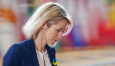 Limits on Ukraine’s army in peace deal should apply to Russia too, top EU official proposes – The Irish Times