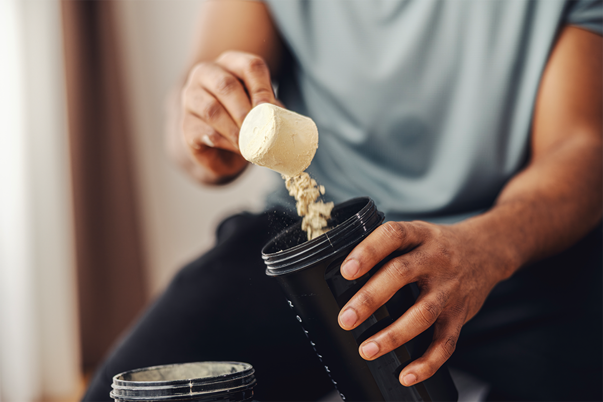 An expert explains the difference between whey protein isolate and concentrate