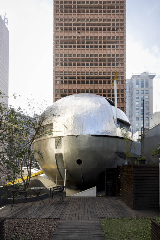 Eduardo Longo’s Futuristic Spherical House in São Paulo to Open for ABERTO5 Exhibition - Image 1 of 10