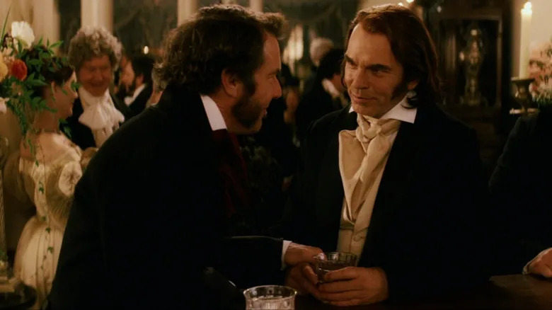 Billy Bob Thornton's Davy Crockett talks to Dennis Quaid's Sam Houston in The Alamo