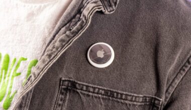 Apple's AI Pendant Sounds Like a Watered-Down Humane Ai Pin