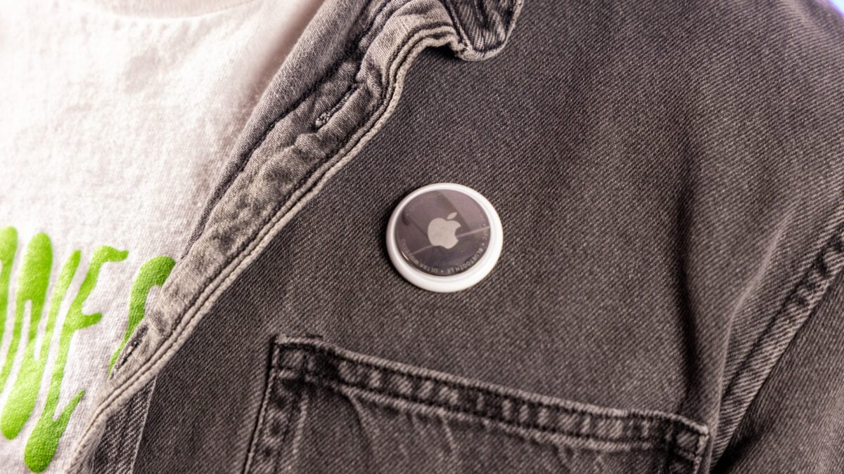 Apple's AI Pendant Sounds Like a Watered-Down Humane Ai Pin