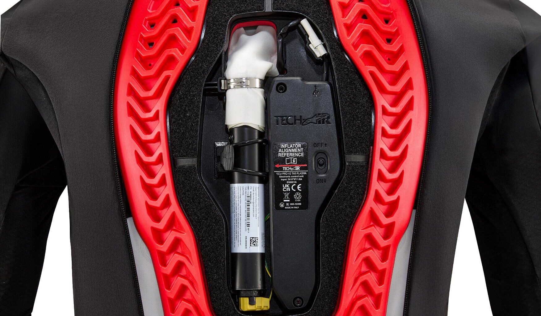 Under the skin of the Alpinestars Tech-Air 5 Plasma airbag