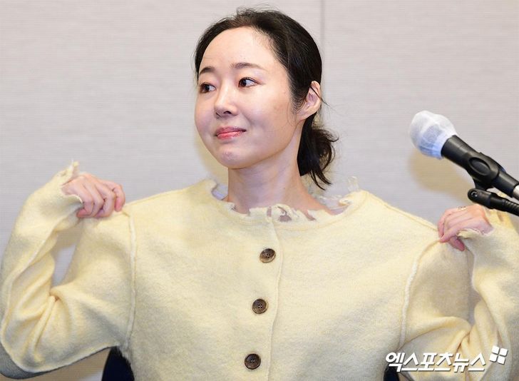 Min Hee-jin / Xportsnews