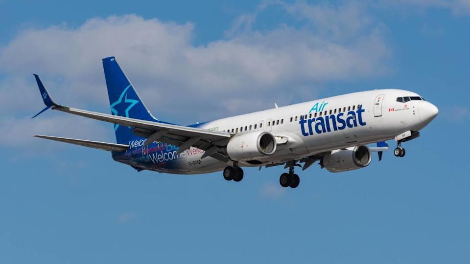 Air Transat is phasing out its last three flights to Florida from Québec by spring 2026.Shutterstock