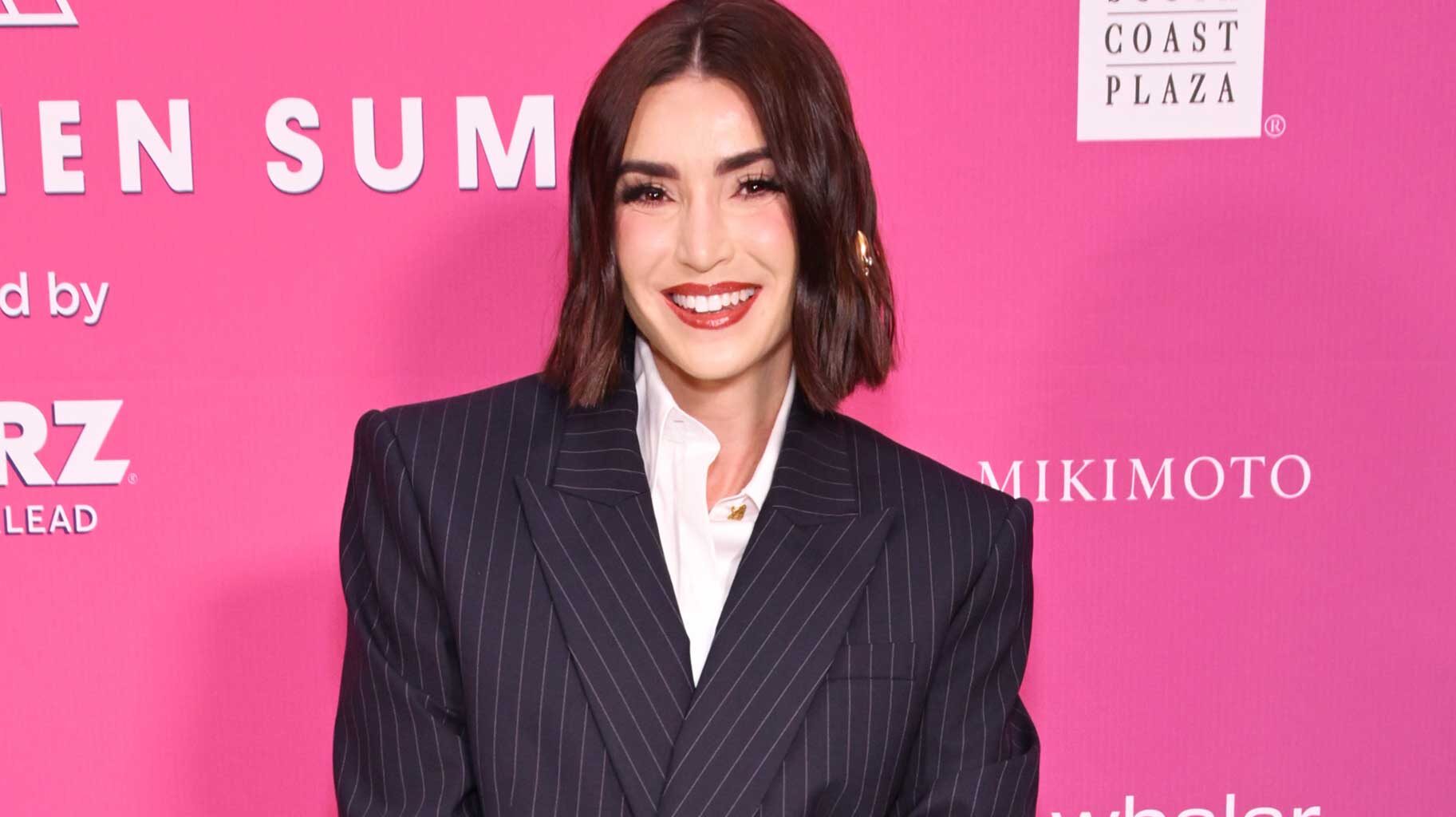 Bronwyn Newport Goes Instagram Official with Model Brandon Good