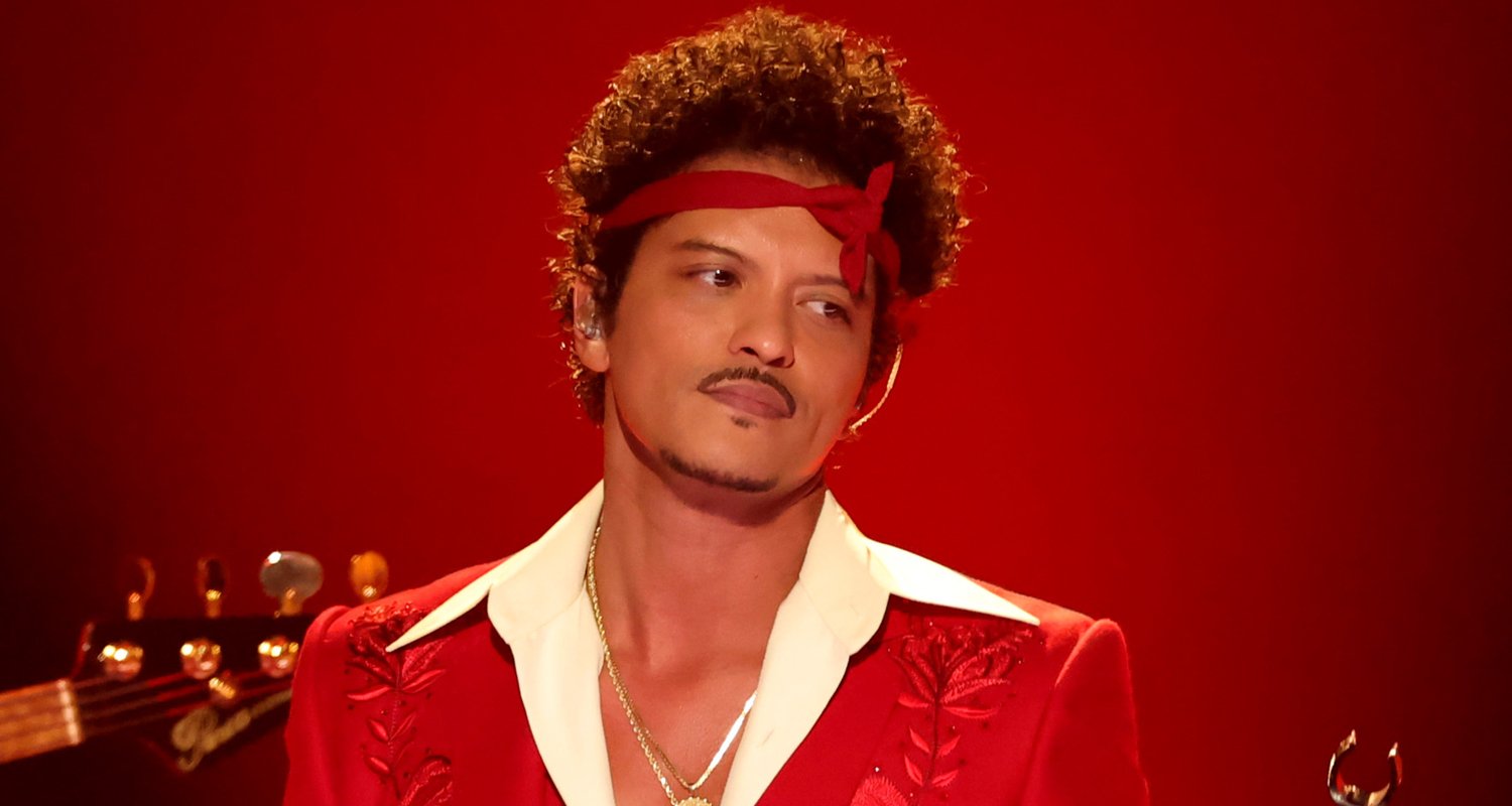 Bruno Mars Unveils ‘The Romantic’ Tracklist a Week Before It’s Release | Bruno Mars, Music | Celebrity News and Gossip | Entertainment, Photos and Videos