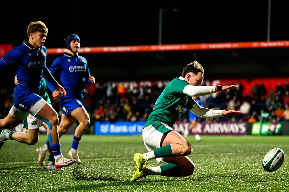 Derry Moloney scores Ireland's third try during the U-20 Six Nations match against Italy at Virgin Media Park. Photo: Shauna Clinton/Sportsfile