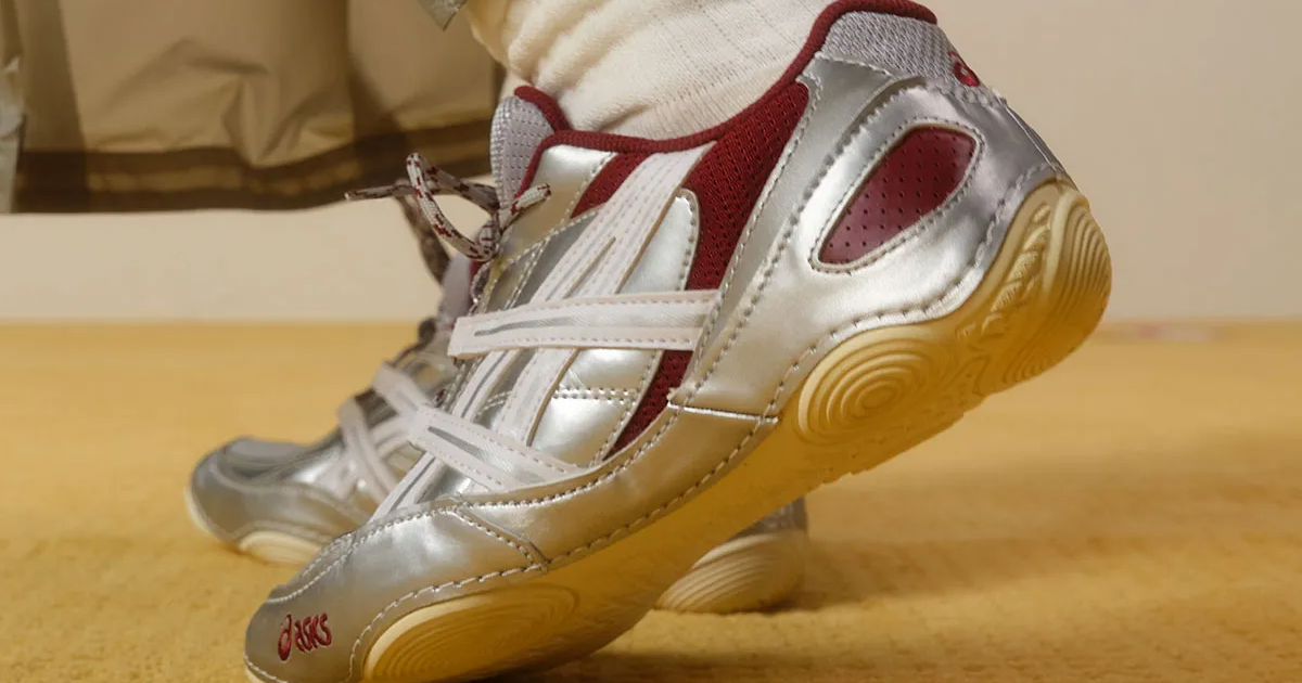 ASICS Hypersync silver