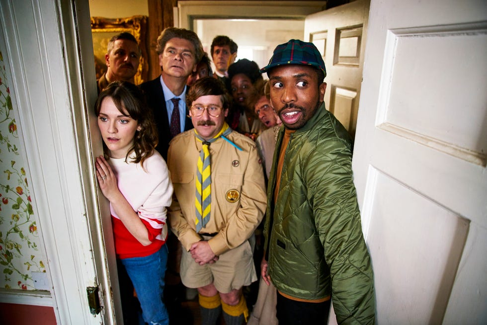 charlotte ritchie, kiell smithbynoe, simon farnaby, jim howick, ghosts, season 1