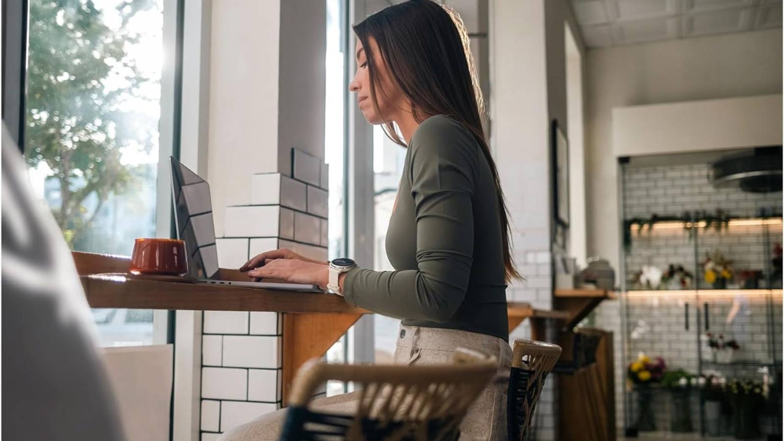 The Garmin smartwatch most people should buy is now down to its lowest price