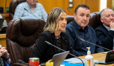 Councillor describes busy North Kerry bus stop as completely impractical