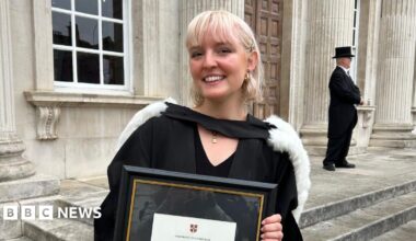 'Soul-destroying': Young jobseekers on the struggle to find work