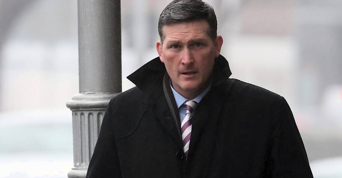 Det Supt used reasonable force when striking ex Garda over the head with baton, jury finds