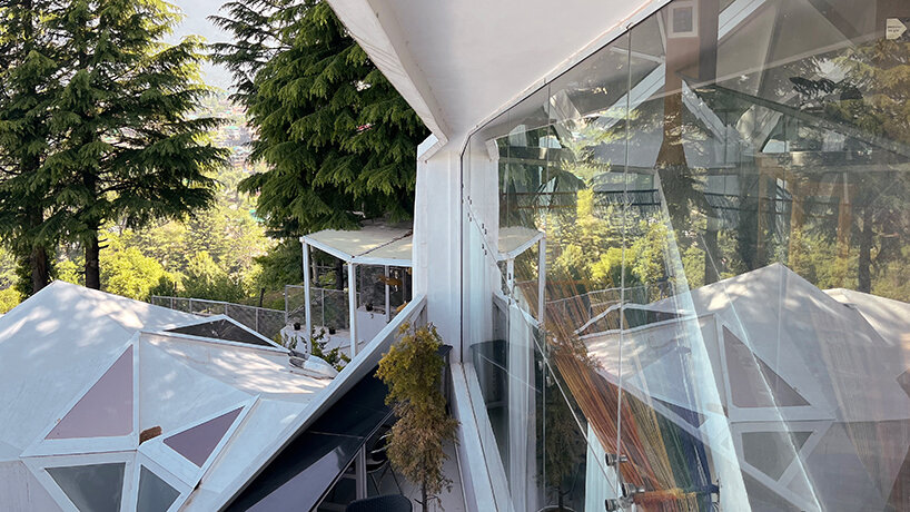 eila by MOFA studio realizes biomorphic art retreat in india through fluid architecture