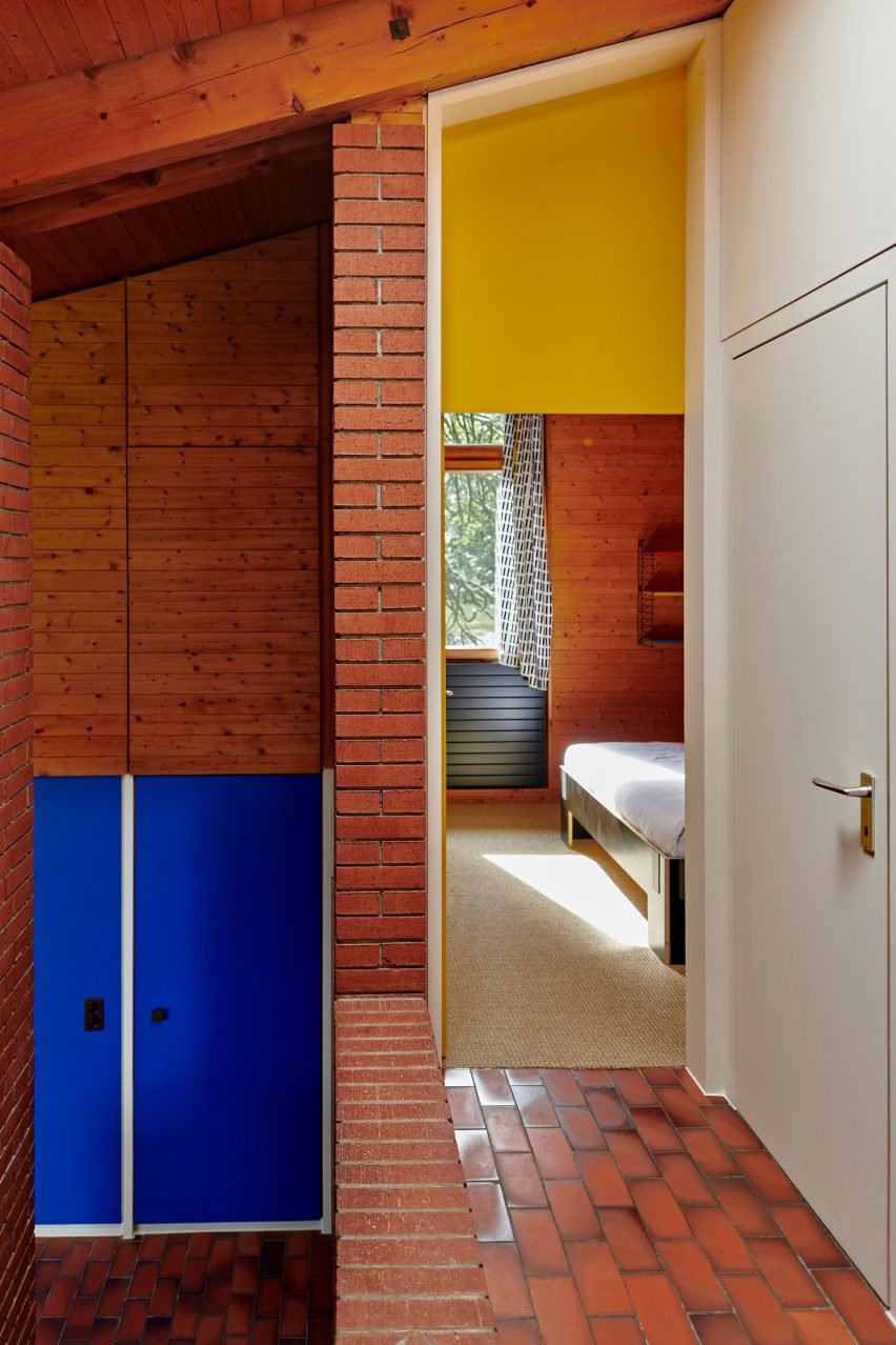 Bedroom door in renovated house in Vernate by Enrico Sassi