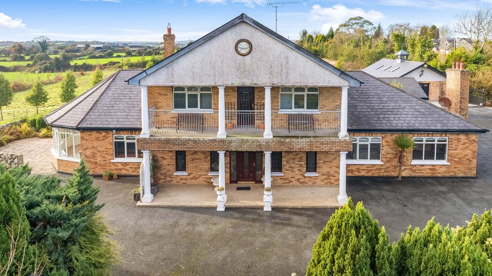 Silver Wings, Sillogue, Monasterboice, Co Louth