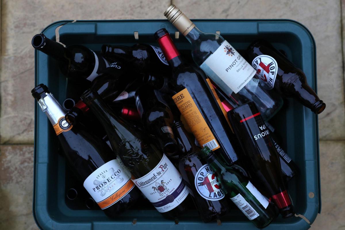 'We need a wheelie bin for recycling' - Press readers call for change