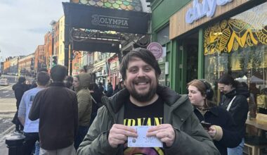 Foo Fighters fans rush to buy tickets for surprise Dublin gig