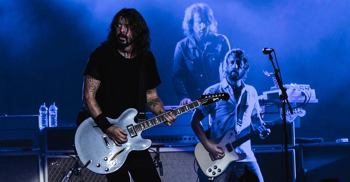 Foo Fighters play secret gig in Dingle