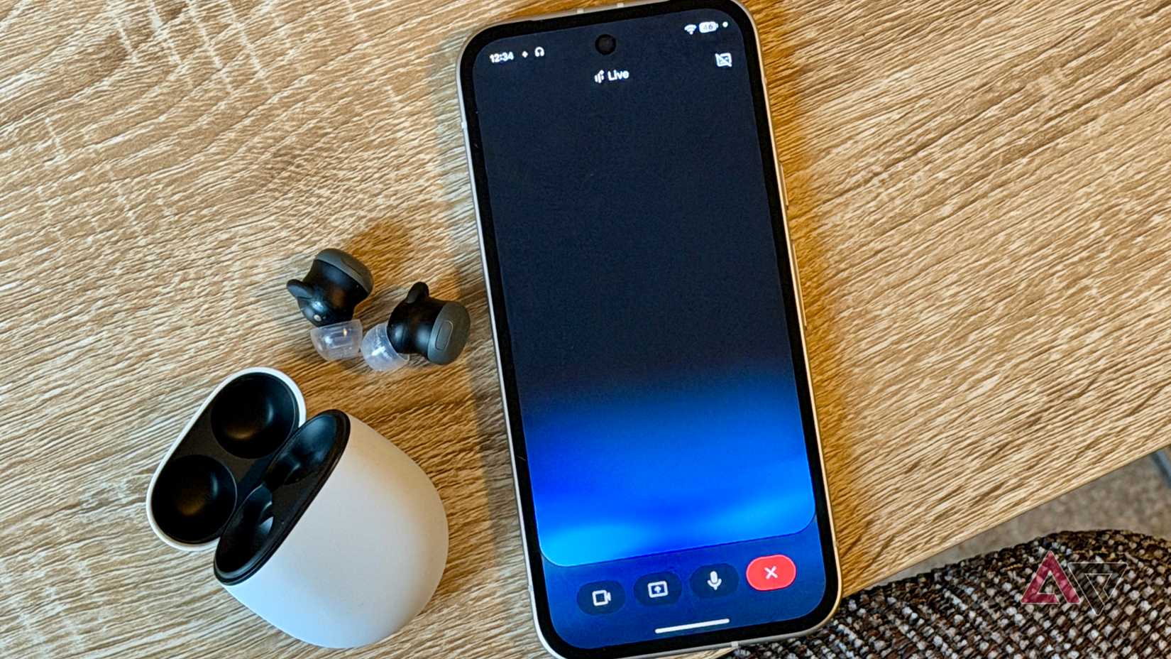 Using Gemini Live on the Google Pixel 9a
