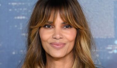 Halle Berry’s Daring Look for First Red Carpet Appearance in 6 Months