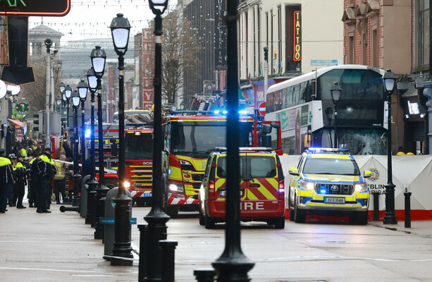 One killed and three hospitalised after Bus Éireann bus crashes in Dublin city centre - The Journal