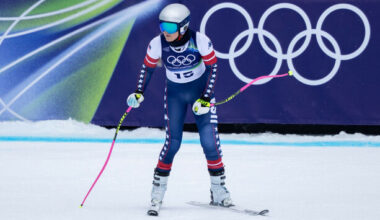 Lindsey Vonn's bid to overcome ACL injury ends in devastating fall at Winter Olympics