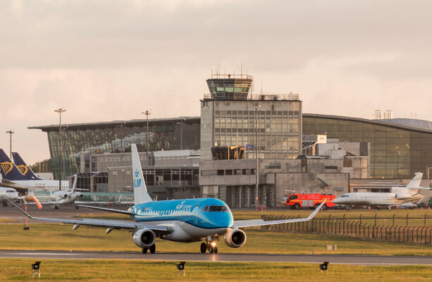 Cork Airport had to shut down overnight after air traffic controllers phoned in sick - The Journal