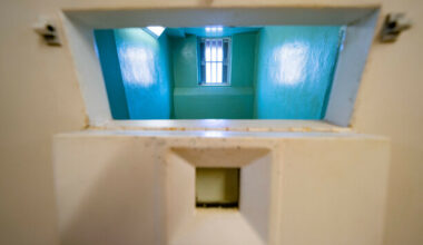 Psychiatric care and prisons Why is the State relying on prisons to fill the gaps in a broken system? - The Journal