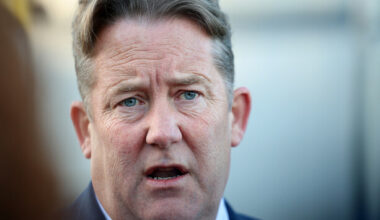 Transport Minister says talks underway on air traffic controllers staffing to avoid more closures - The Journal