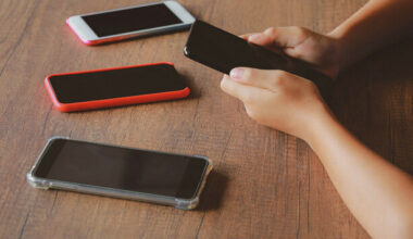 Why is Ireland restricting social media for under-16s? And has it worked in Australia? - The Journal