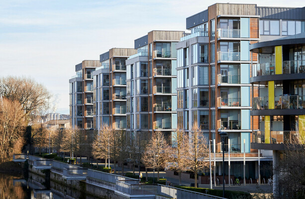 The average monthly rent for an apartment in Dublin city is now almost €2,700 - The Journal