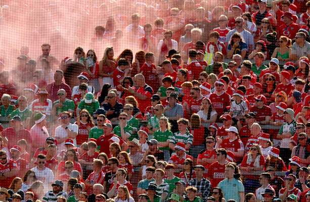 Would such a 'plague upon their houses' be inflicted on rugby and GAA fans who use pyro? - The Journal