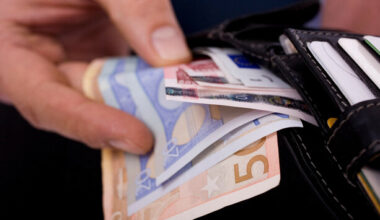 Online child maintenance calculator to help parents agree on fair payment amounts