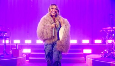 Hilary Duff Announces the Lucky Me World Tour