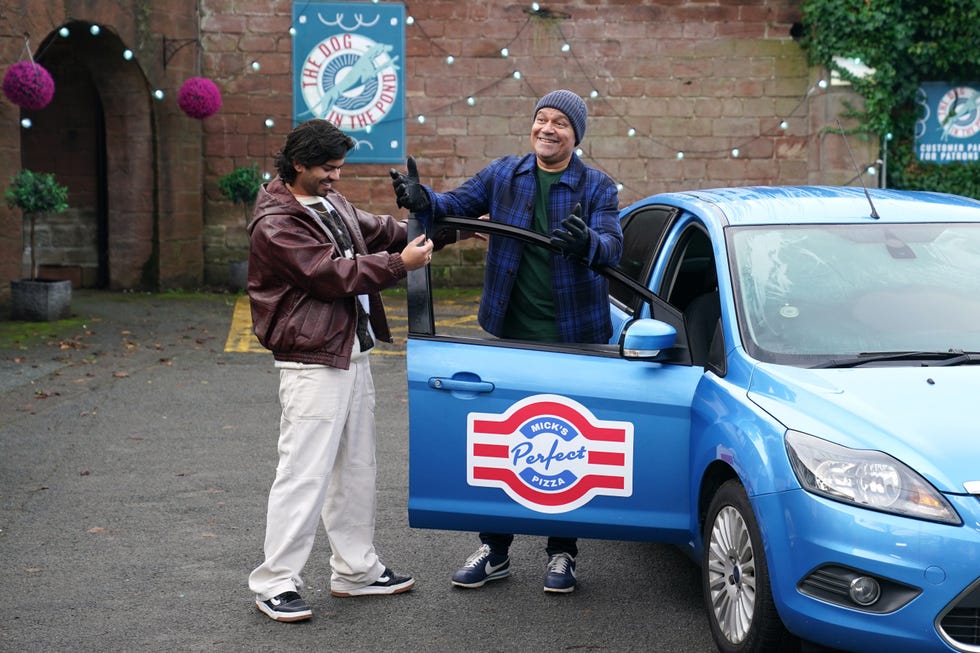 dillon ray and donny clark in hollyoaks