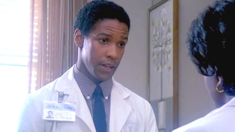 Denzel Washington's Dr. Philip Chandler wearing a lab coat on St. Elsewhere